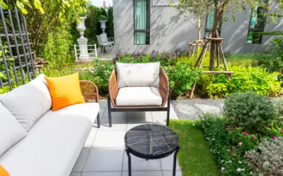 How to Create a Cozy Outdoor Entertainment Area